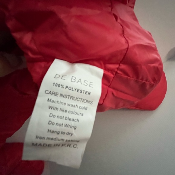 De Base Montana Crop Puffer Long Sleeve Jacket sz M color Coral Red - Picture 12 of 12